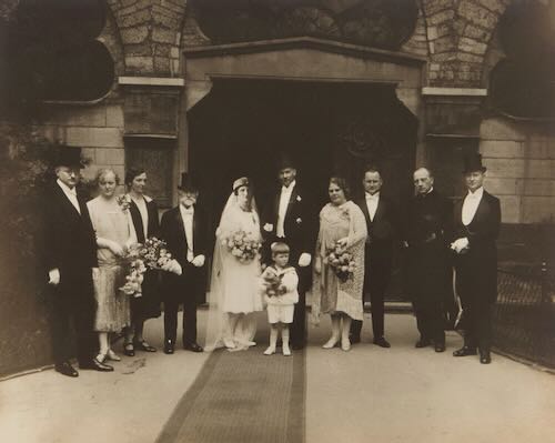 Hochzeitgesellschaft [Wedding Party], Vintage matte surface, 1927